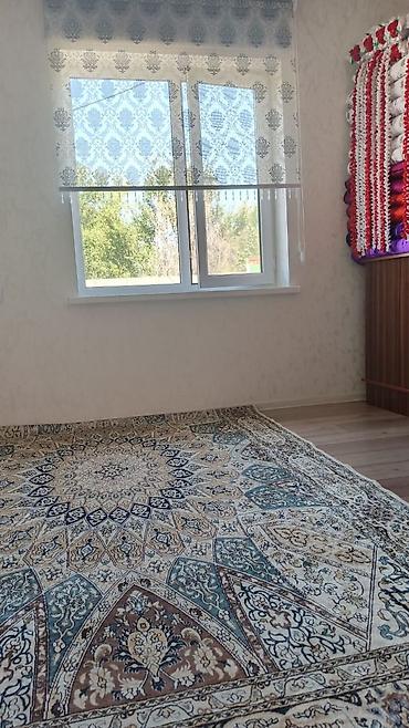 частные дома: Үй сатылат. Баасы 59 миң АКШ доллар деп жатабыз, дагы сүйлөшүүлөр — 9