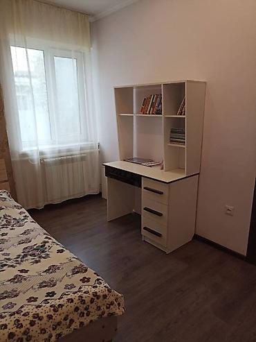 Продажа полдома: Продаю пол дома 3 комнаты кухня удобства в доме хорошее состояние — 23