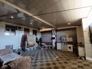 Həyət evləri və villaların satışı: 3 otaqlı, 6 kv. m, Kredit yoxdur, Orta təmir — 4
