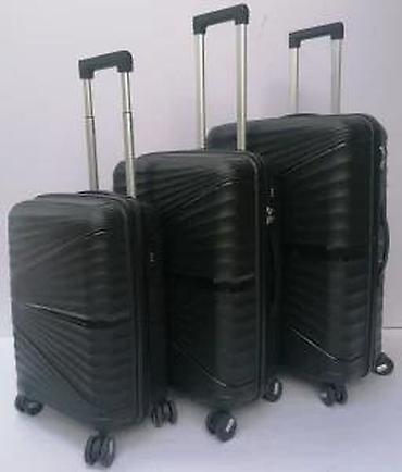 Putni koferi i torbe: Set od 3 kofera – elegantni crni tvrdi koferi na točkiće - Materijal — 15