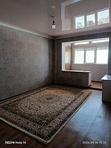 2 bedroom: 3 комнаты, 12 мкр Собственник, С подселением, от 6 месяцев, С мебелью частично — 9
