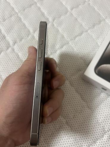 iphone 5 plus: IPhone 15 Pro, Б/у, 256 ГБ, Natural Titanium, Коробка — 4