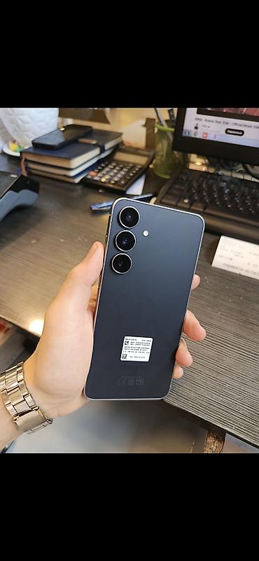 honor ×8: Samsung Galaxy S25 FE, 256 GB, rəng - Qara, Simsiz şarj — 1