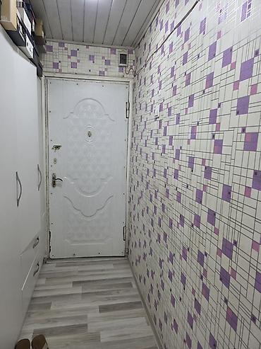2 otaqlı mənzil – 3 otaga düzelme - Plan: dəhliz, geniş qonaq otağı