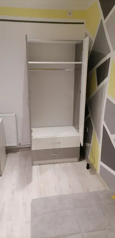 Ormari: Ormari 38 Materijal: Ormar se izrađuje od univera debljine 18mm u — 6