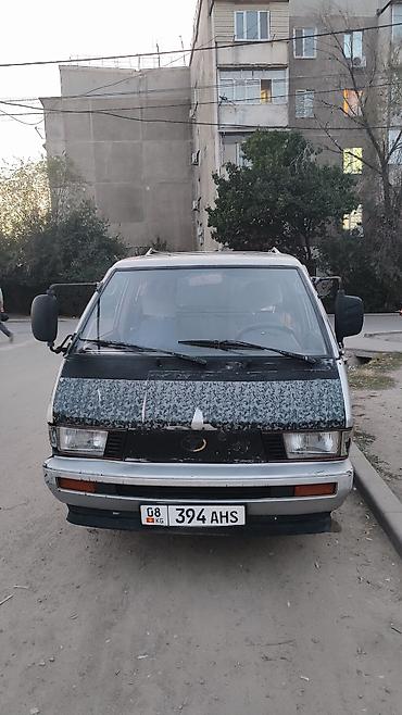 ion машина: Toyota Hiace: 1989 г., 2 л, Механика, Бензин, Минивэн — 5
