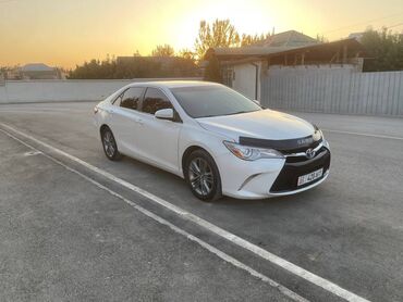 продаю машину требуется ремонт двигателя: Toyota Camry: 2015 г., 2.5 л, Автомат, Седан