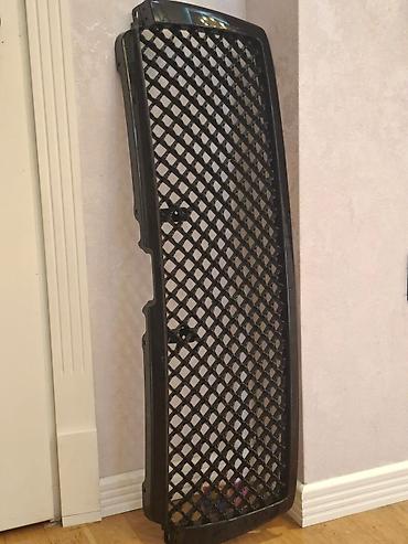 barmaqliqlar: Toyota Prado ön radiator barmaqlığı - Rəng: parlaq qara - Dizayn: iri — 1