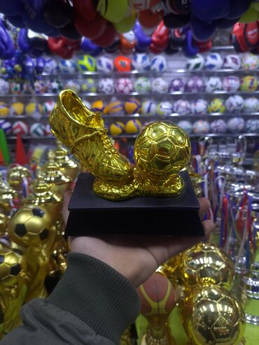 Статуэтки: Статуэтки для футбола
для уточнения цен писать на WhathApp — 10