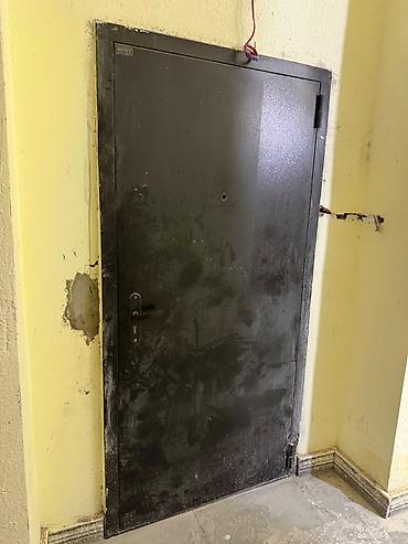 Другое: Lokbatan Cənub qapısı (Aqrovestin yanı) mənzildən çıxma qapı satılır — 2