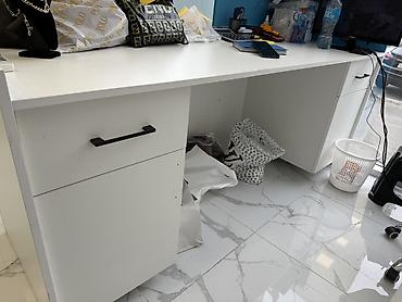 Kassa stolları: Kassa mebeli-150 azn. Çox kefiyyetli yığılıb heç bir cızığı yoxdur — 2