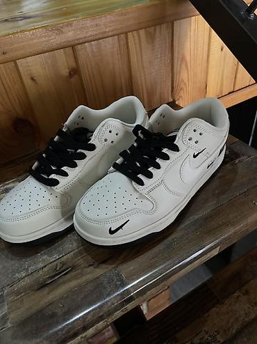 netto s: Мужские кроссовки, 37, Nike, Новый, цвет - Белый, Платная доставка — 2