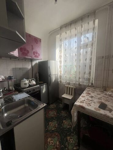 ищу квартиру кызыл аскере: 1 комната, 30 м², Хрущевка, 1 этаж