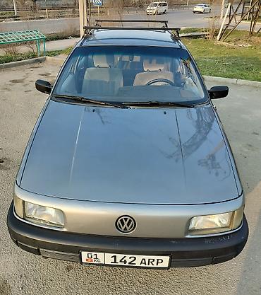 Volkswagen: Volkswagen Passat: 1991 г., 1.8 л, Механика, Бензин, Седан — 5