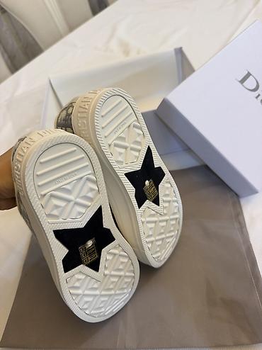 kaneç: Dior, Ölçü: 36, rəng - Boz, Yeni — 4