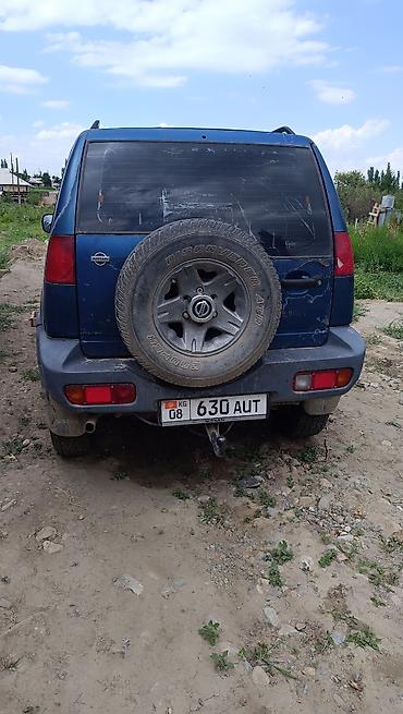 эштк: Nissan Terrano: 1994 г., 2.4 л, Кол менен иштөөчү, Бензин, Жол тандабас — 2