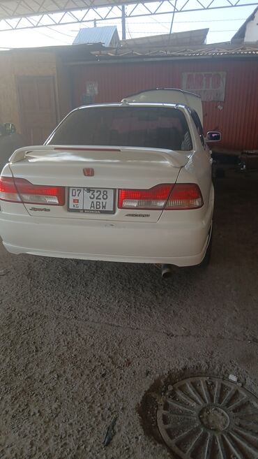 опель фронтера а: Honda Accord: 2002 г., 2 л, Автоматтык, Бензин, Седан