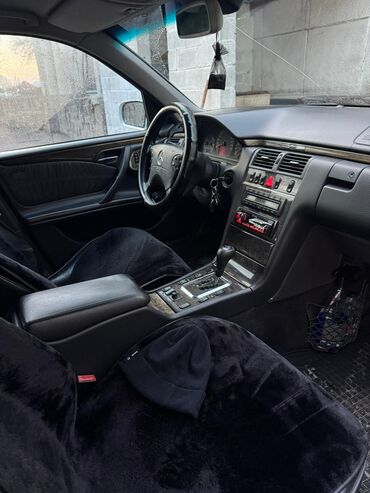 Mercedes-Benz: Mercedes-Benz E-Class: 2000 г., 3.2 л, Автомат, Бензин, Седан — 11