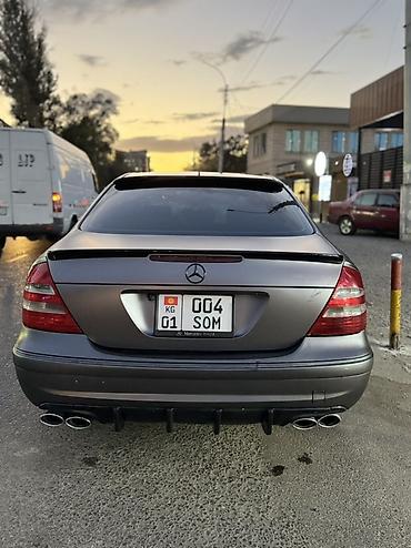 Продажа авто: Mercedes-Benz E-Class: 2005 г., 5 л, Типтроник, Бензин, Седан — 4