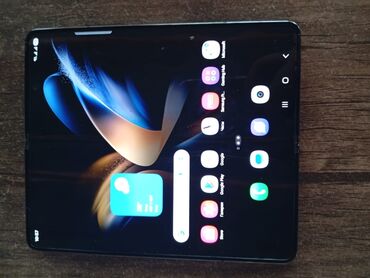 en ucuz telfonlar: Samsung Galaxy Z Fold 4, 256 GB, rəng - Boz, Qırıq, Sensor, Barmaq izi