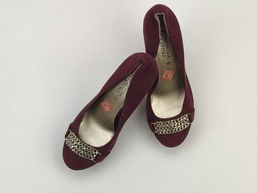 Shoes: Shoes 39, condition - Good
