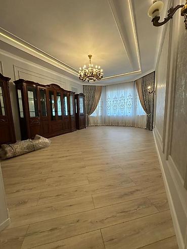 Продажа коттеджей и домов: Продается новый 2-этажный дом с отличным ремонтом 📍 Киргизия-1, ул — 7