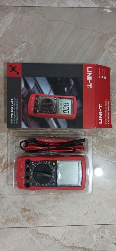Тарелки: UNİ-T UT105 multimetr (tester)
