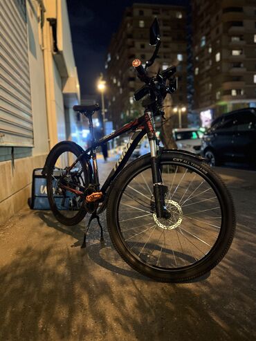 Şəhər velosipedləri: İşlənmiş Şəhər velosipedi Trinx, 26", sürətlərin sayı: 24, Ünvandan götürmə -da lalafo.az — 2 Şəhər velosipedləri: İşlənmiş Şəhər velosipedi Trinx, 26", sürətlərin sayı: 24, Ünvandan götürmə — 2