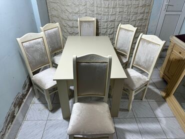 Masa və oturacaq dəstləri: Masa dəsti satılır 239₼. Tam ideal vəziyyətdə.Ünvan Həzi Aslanov