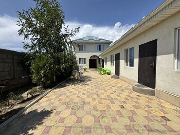 токмаке дом: Дом, 245 м², 9 комнат, Собственник, Косметический ремонт