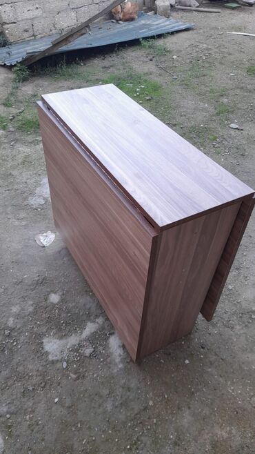 Masalar: Mətbəx masası, Yeni, Kəpənək, Metal, Kvadrat masa — 10