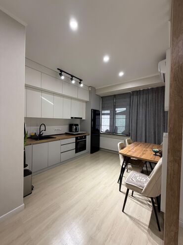 Продажа квартир: 2 комнаты, 51 м², Элитка, 9 этаж, Дизайнерский ремонт