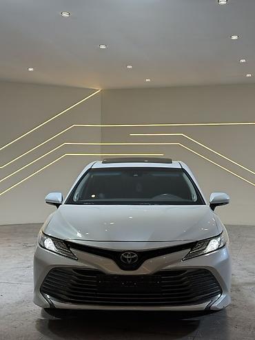 ct 200: Toyota Camry: 2017 г., 2.5 л, Вариатор, Гибрид, Седан — 2