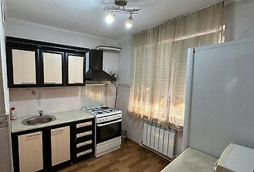 зеленый городок: 3 комнаты, 58 м², 8 мкр 104 серия, 4 этаж, Евроремонт — 2
