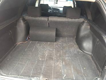 Volkswagen Passat: 1993 г., 1.8 л, Механика, Бензин, Универсал