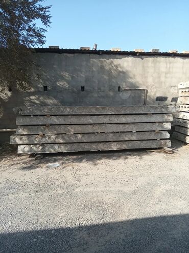 Özü yapışan divar kağızları: Məhsul: Beton örtük panelləri (döşəmə/örtük plitələri) Təsvir: -