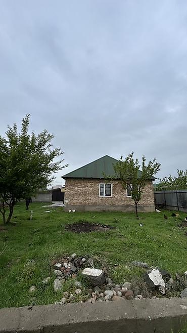 Продажа коттеджей и домов: Ак-ордо 3 📍 Гагарина/элимирбек иманалиев 4 комната уй сатылат — 1