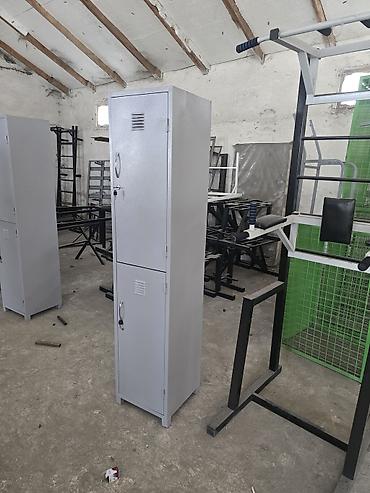 Metall şkaf – 2 bölməli, qıfıllı - Material: davamlı metal, toz boya