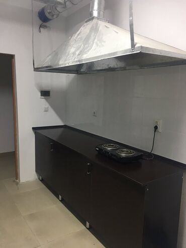 цокольное помещение аренда: 1 бөлмө, Кыймылсыз мүлк агенттиги, Чогуу жашоосу жок, Эмерексиз