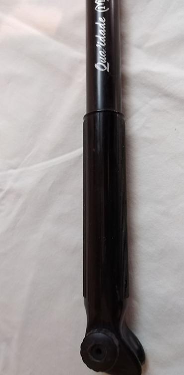 Oprema za bicikliste: Bicikl pumpe za razne ventile,cena na upit — 15