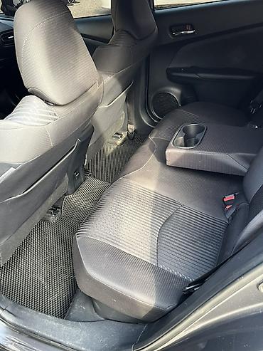 byd yan plus: Toyota Prius: 2016 г., 1.8 л, Вариатор, Гибрид, Хэтчбэк — 8