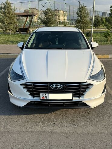 Hyundai: Hyundai Sonata: 2019 г., 2 л, Автомат, Газ, Седан — 3