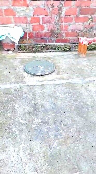 Həyət evləri və villaların satışı: 3 otaqlı, 670 kv. m, Kredit yoxdur, Orta təmir — 14