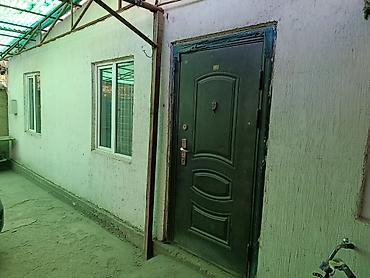 Комнаты: 25 м², Без мебели — 1