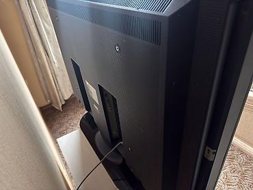 средний низкий: TCL L46E64 — 46" ЖК‑телевизор - Диагональ: 46 дюймов - Тип: ЖК (LCD) — 2