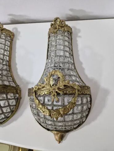 nameštaj đorđević: Kristalne zidne lampe u paru Dobro stanje 🛠️ Cena za dve zidne