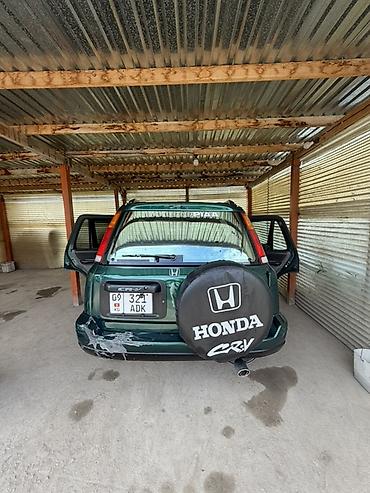теккен 300 кубов: Honda CR-V: 1996 г., Кроссовер — 1