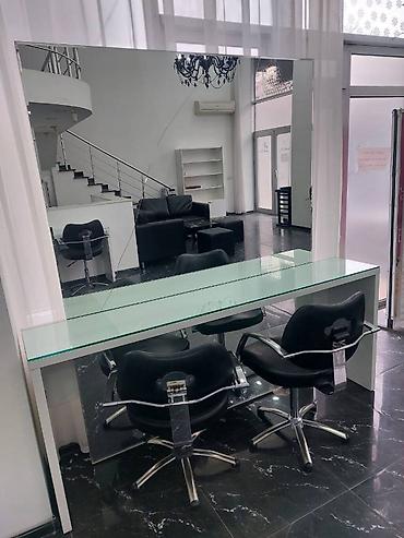 Salon masaları: İşlənmiş, Saş kəsimi üçün masa, Güzgülü -da lalafo.az — 1 Salon masaları: İşlənmiş, Saş kəsimi üçün masa, Güzgülü — 1