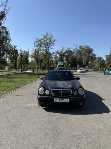 меняю 210: Mercedes-Benz A 210: 1998 г., 3.2 л, Автомат, Газ, Седан