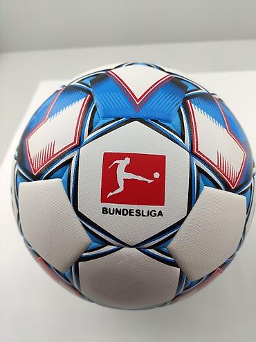 Toplar: Futbol topu "Select". Keyfiyyətli futbol topu. Metrolara və — 4